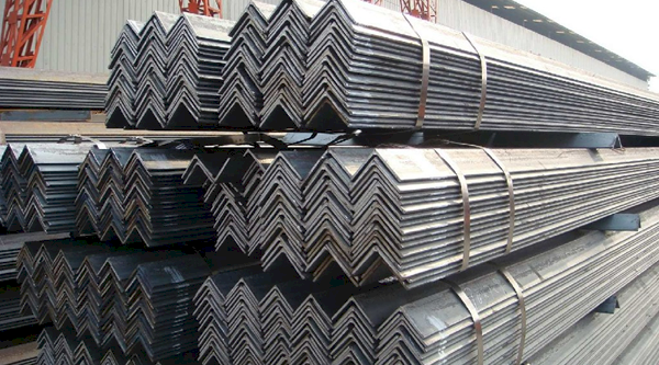 Besi Siku SS400 KS x 6 mtr